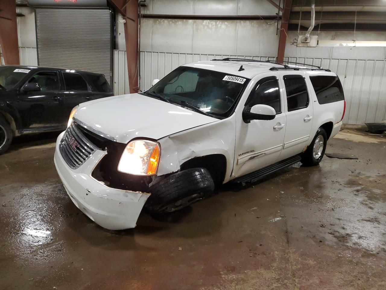 GMC YUKON XL K 2011