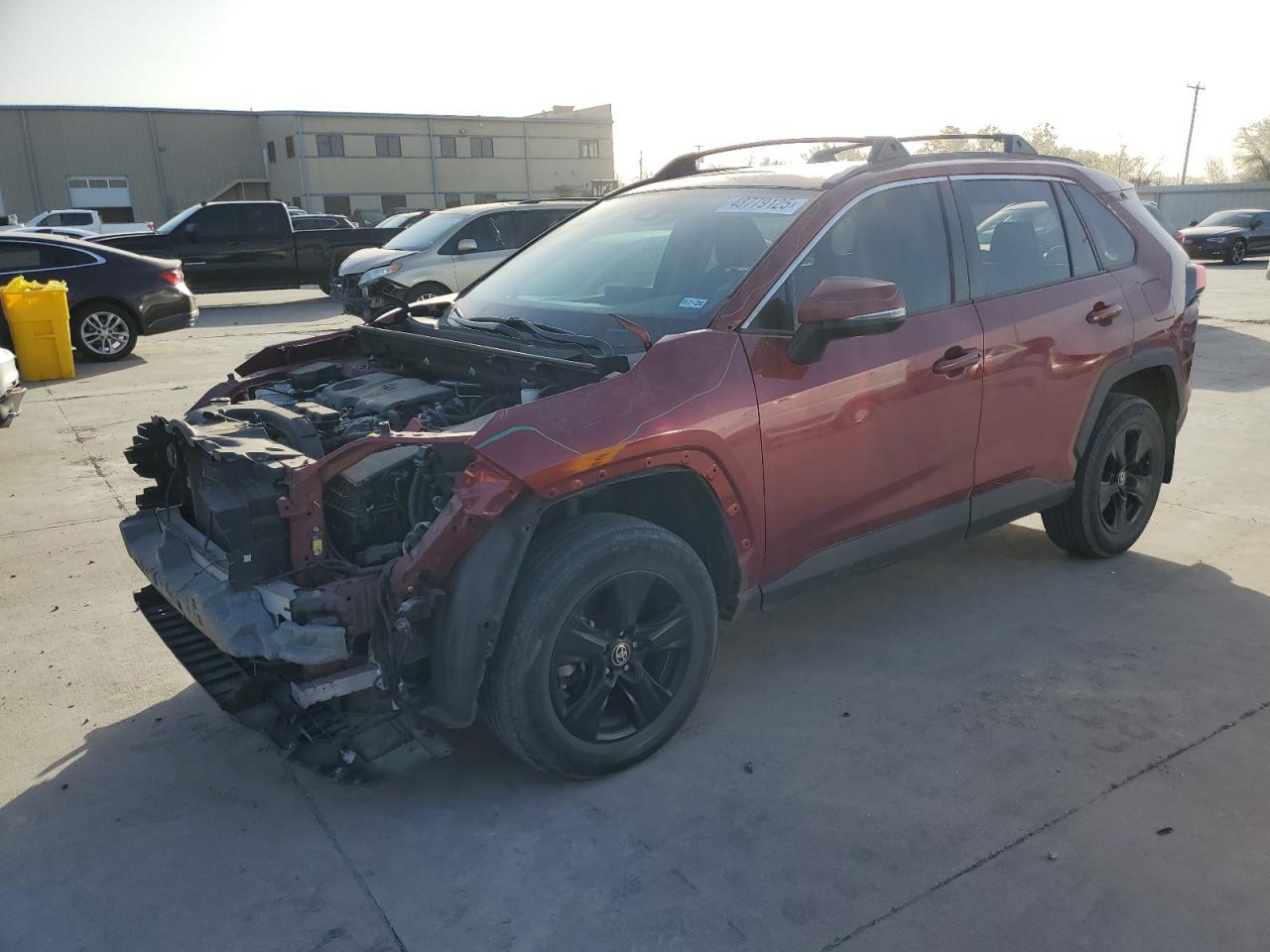 TOYOTA RAV4 XLE 2021