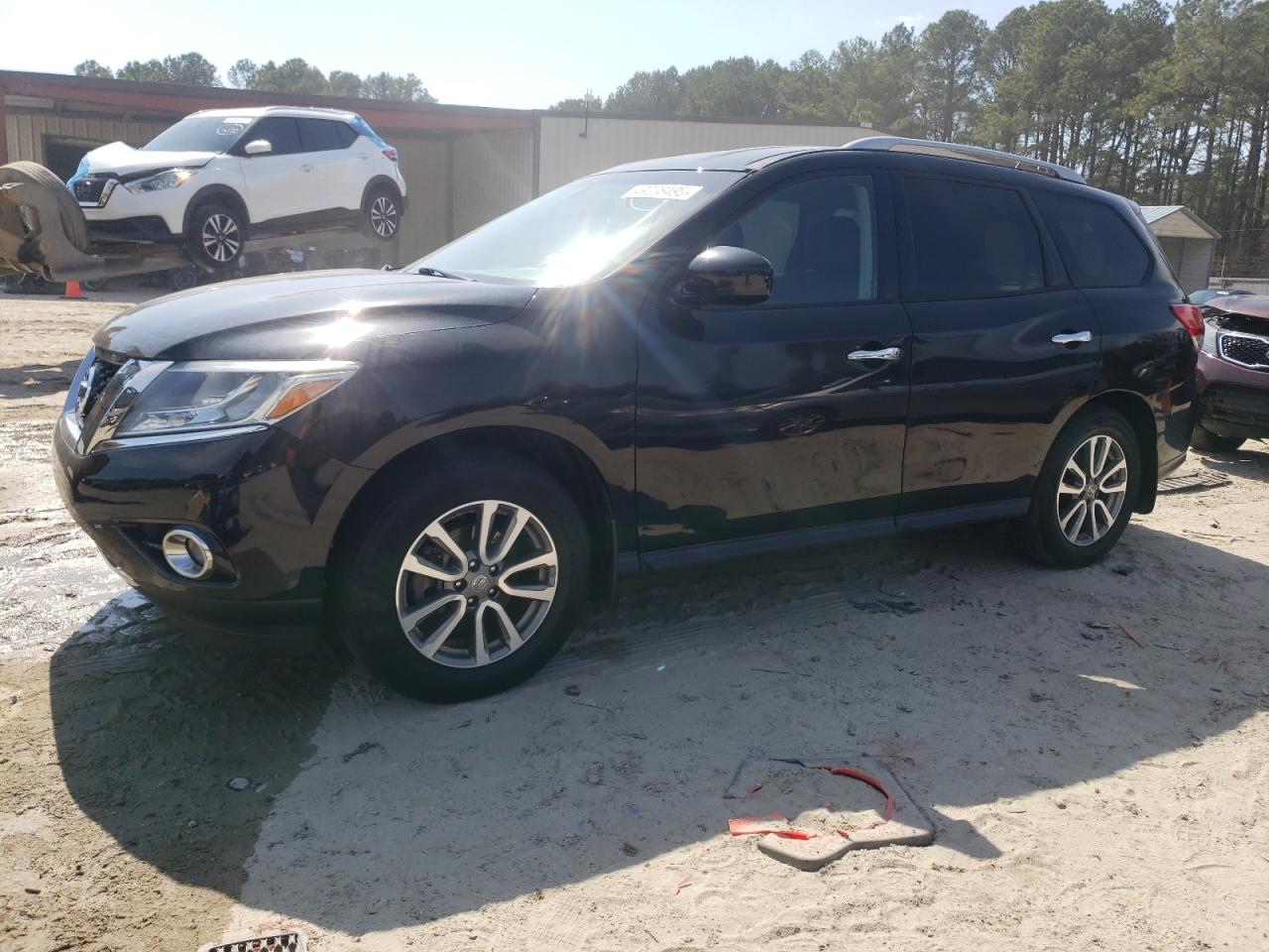 NISSAN PATHFINDER 2015