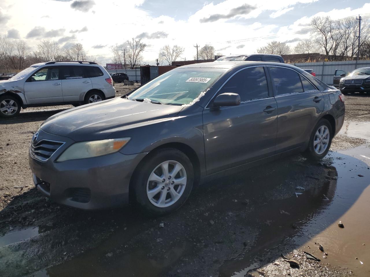TOYOTA CAMRY BASE 2010