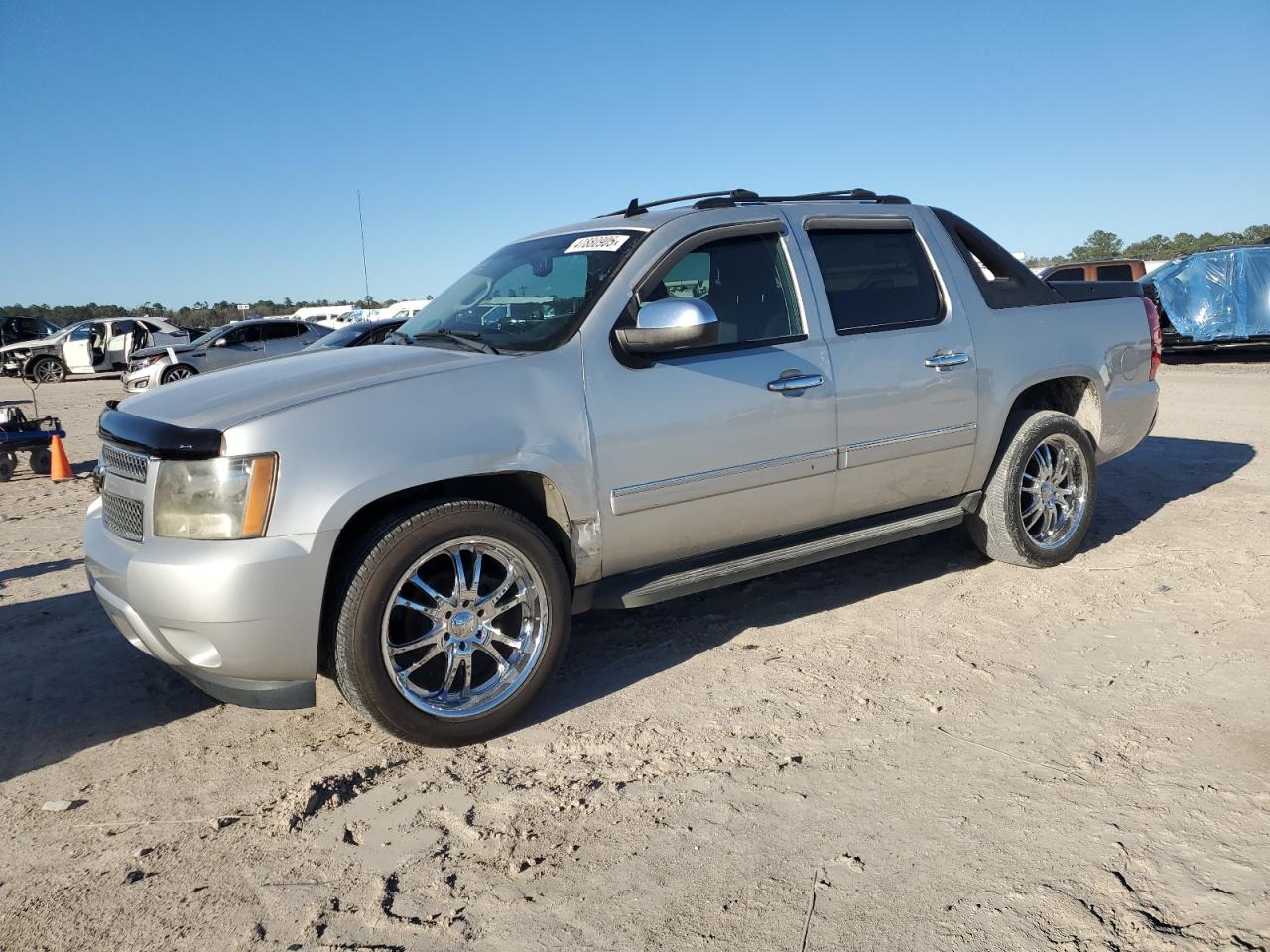 CHEVROLET AVALANCHE 2011