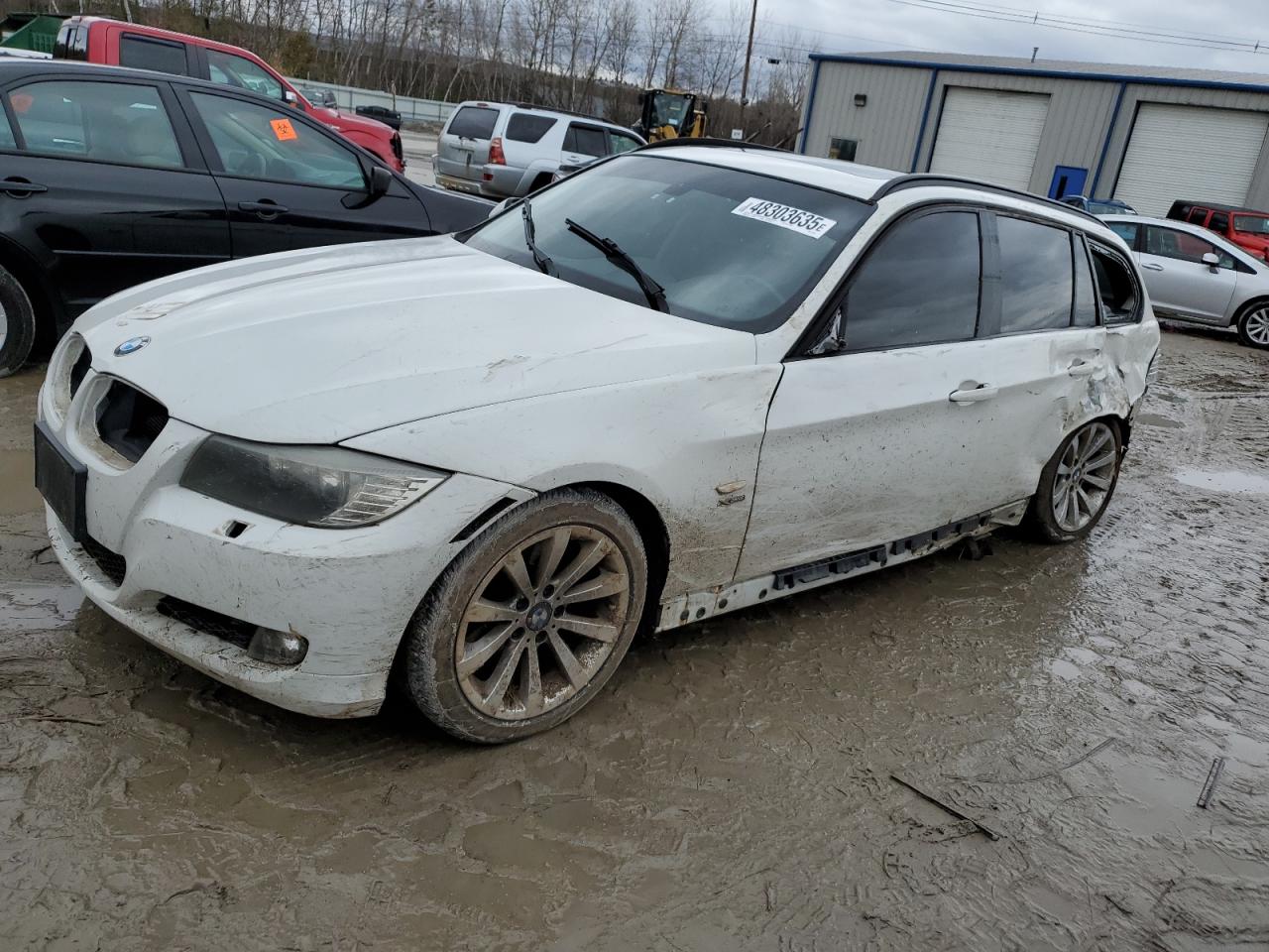 BMW 328 XI 2011