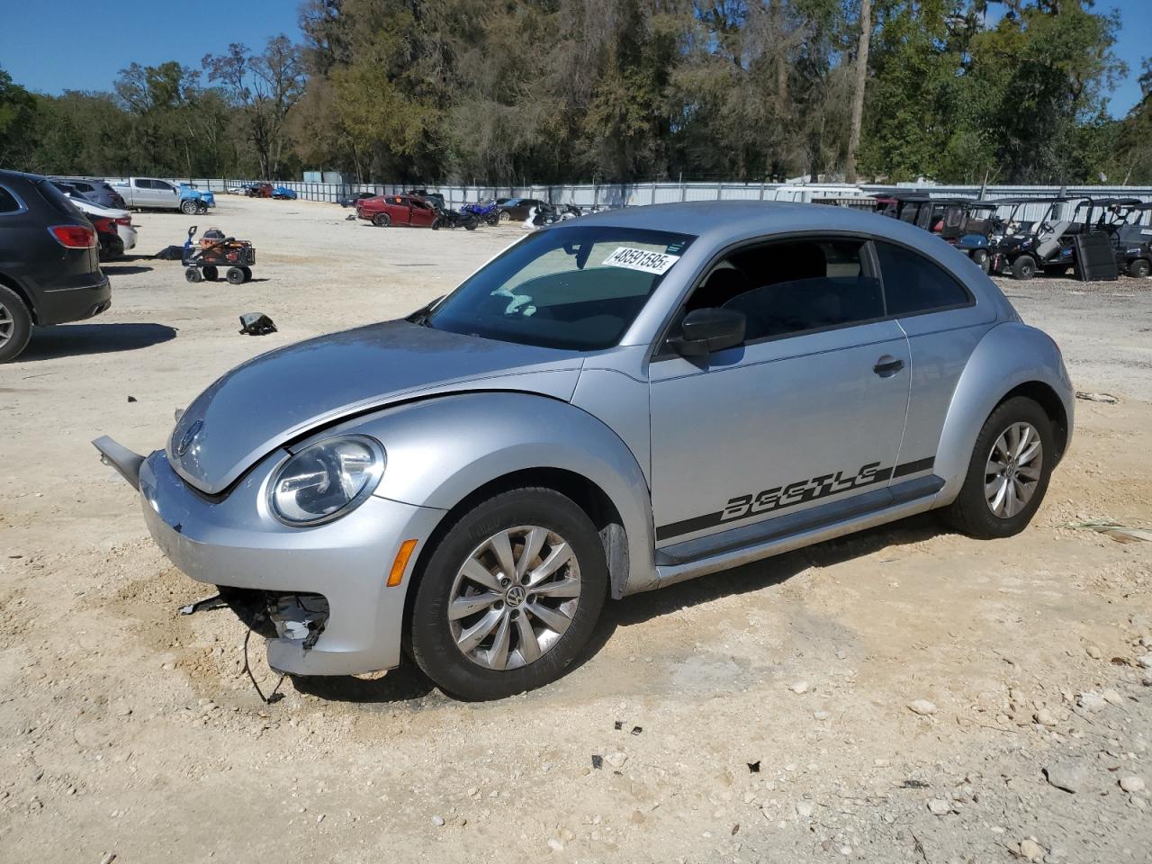 VOLKSWAGEN BEETLE 2013