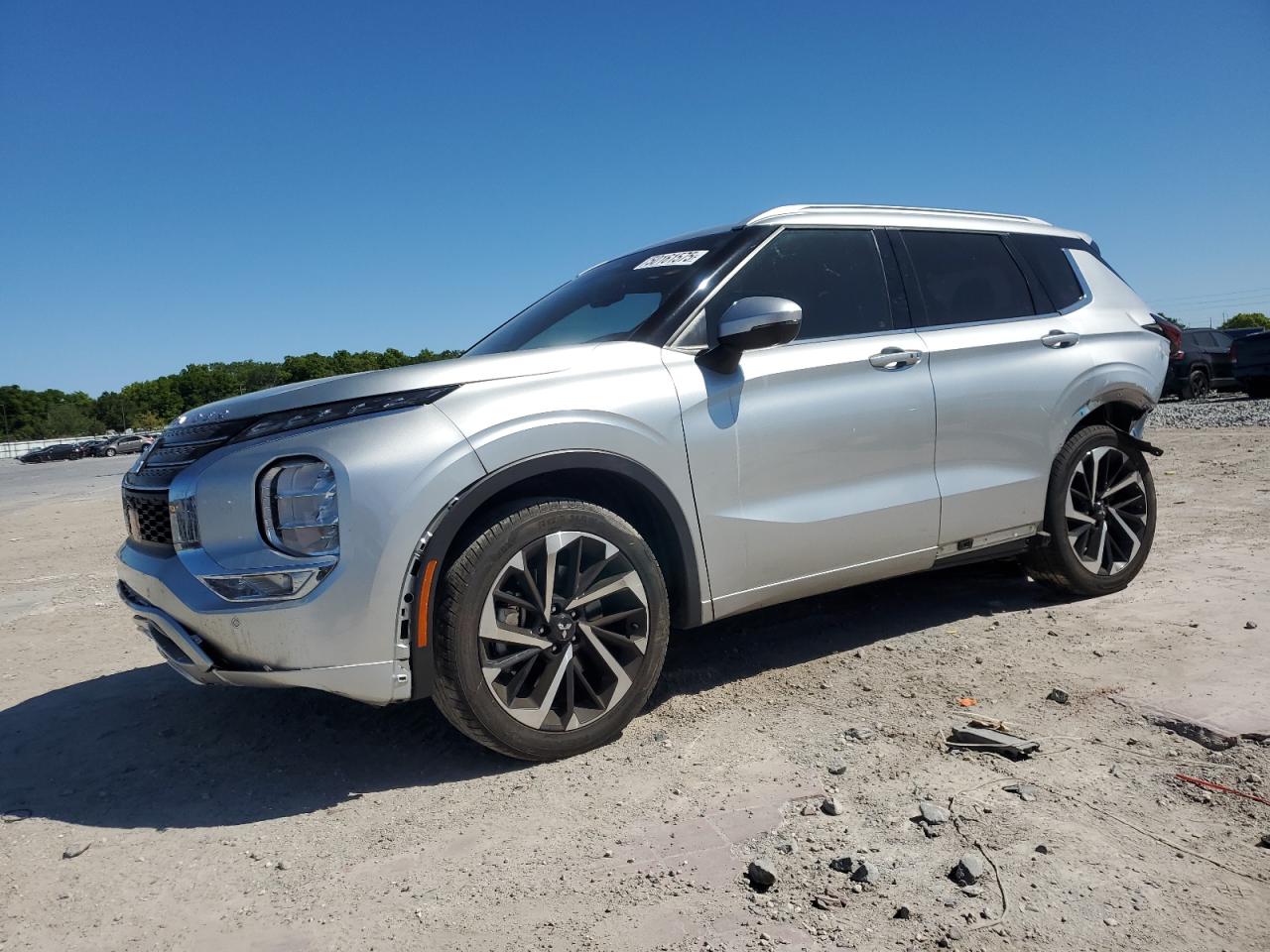 MITSUBISHI OUTLANDER 2022