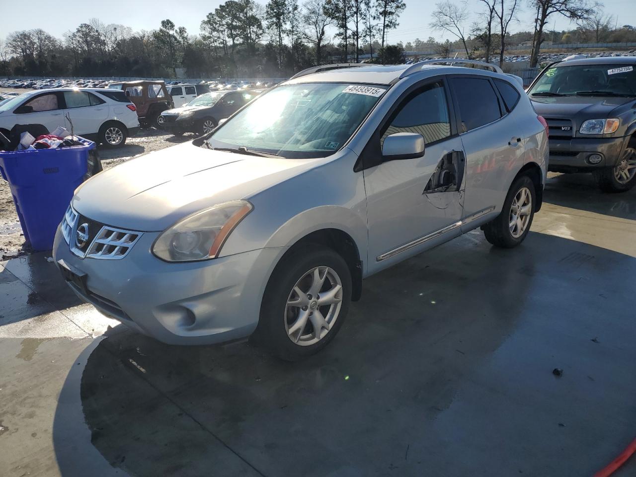 NISSAN ROGUE S 2011