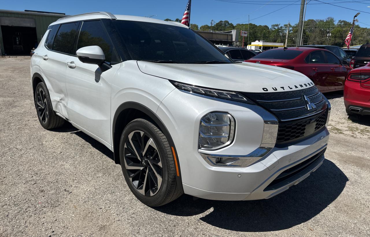 MITSUBISHI OUTLANDER 2022