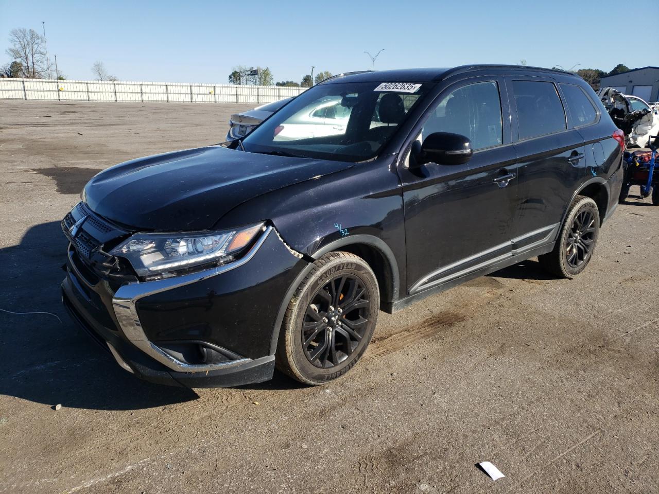 MITSUBISHI OUTLANDER 2019