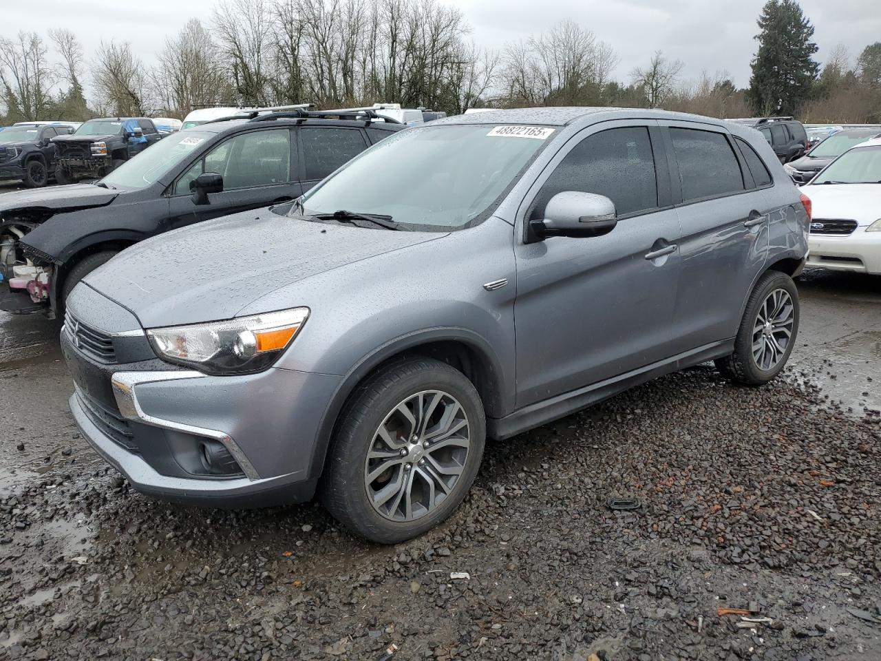 MITSUBISHI OUTLANDER 2017