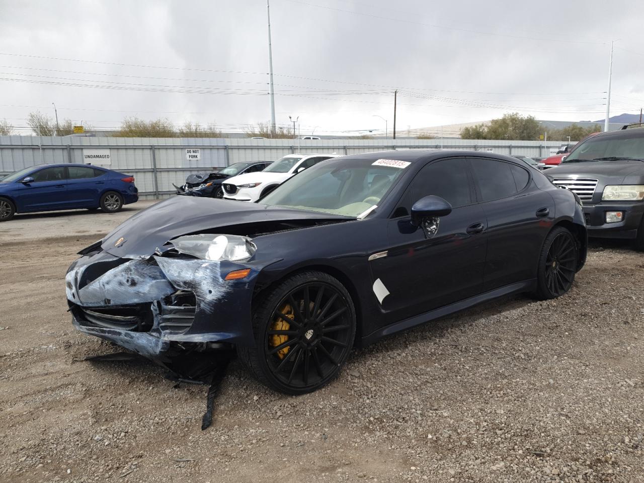 PORSCHE PANAMERA 2 2011