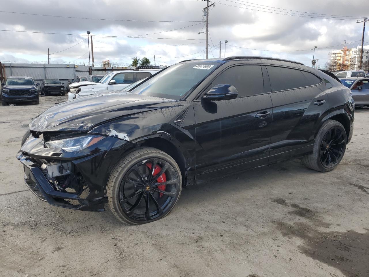LAMBORGHINI URUS 2020