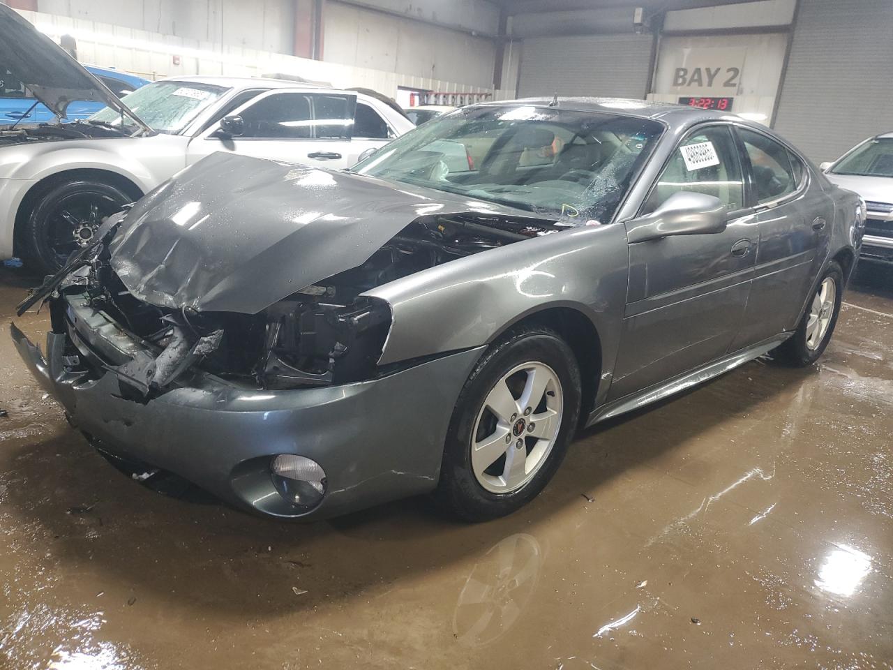 PONTIAC GRAND PRIX 2005