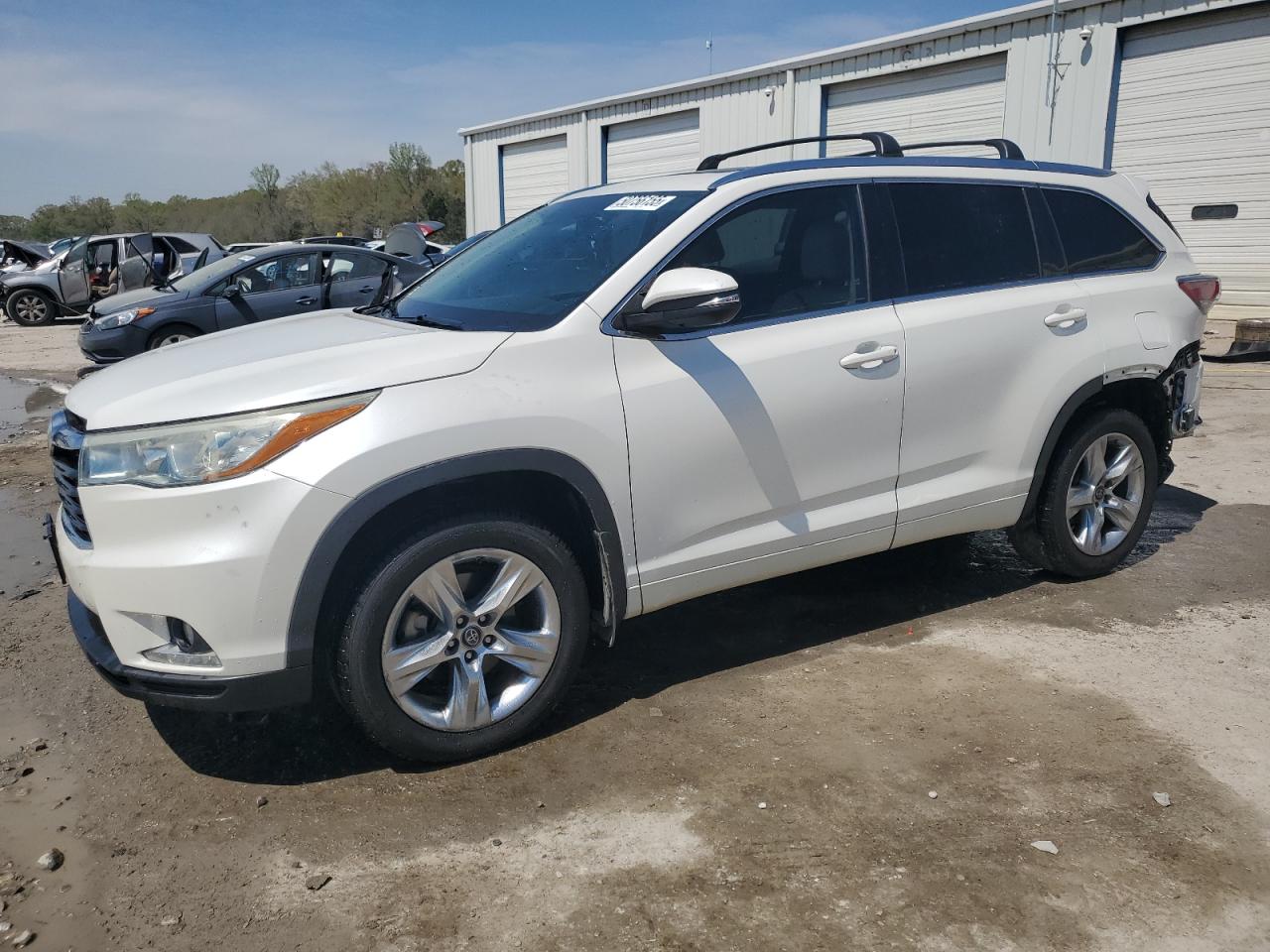 TOYOTA HIGHLANDER 2016
