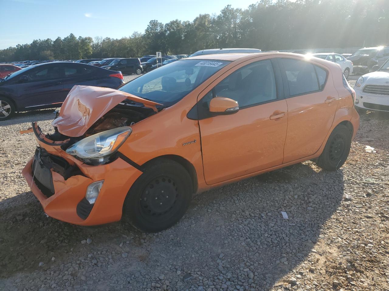 TOYOTA PRIUS C 2016
