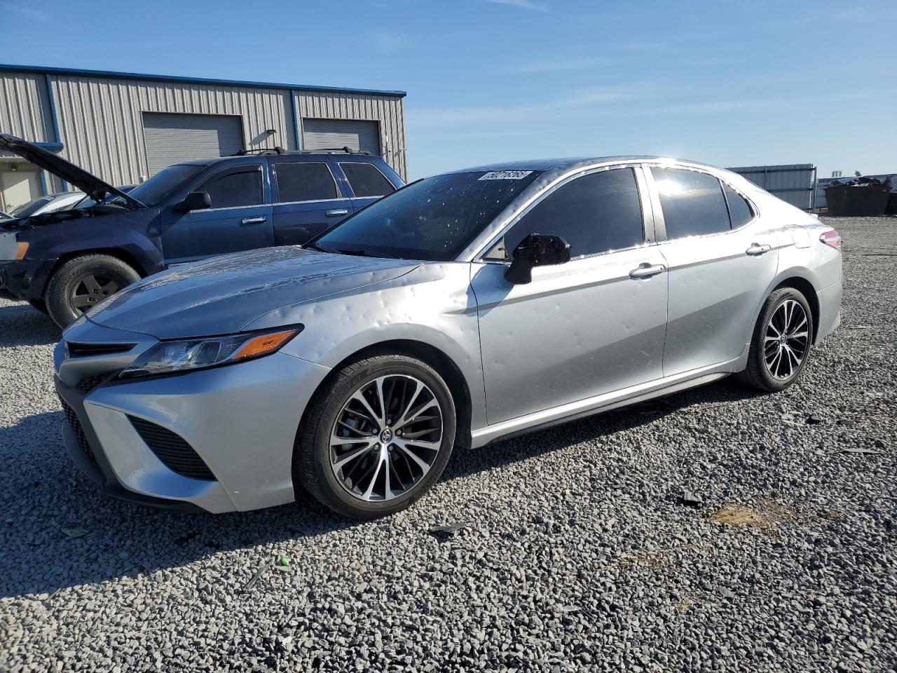 TOYOTA CAMRY SE 2020