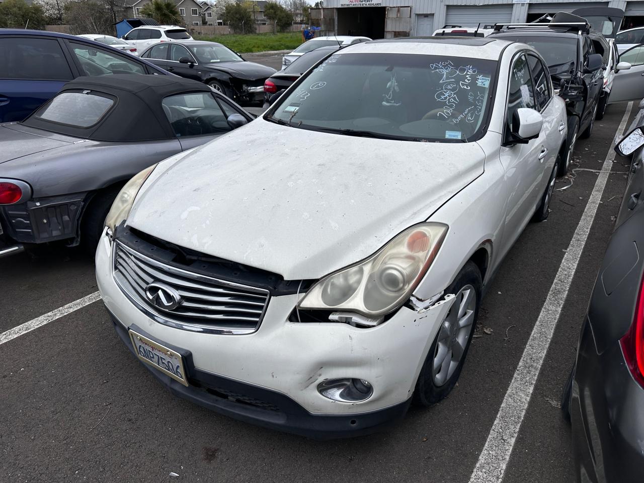 INFINITI EX35 BASE 2010
