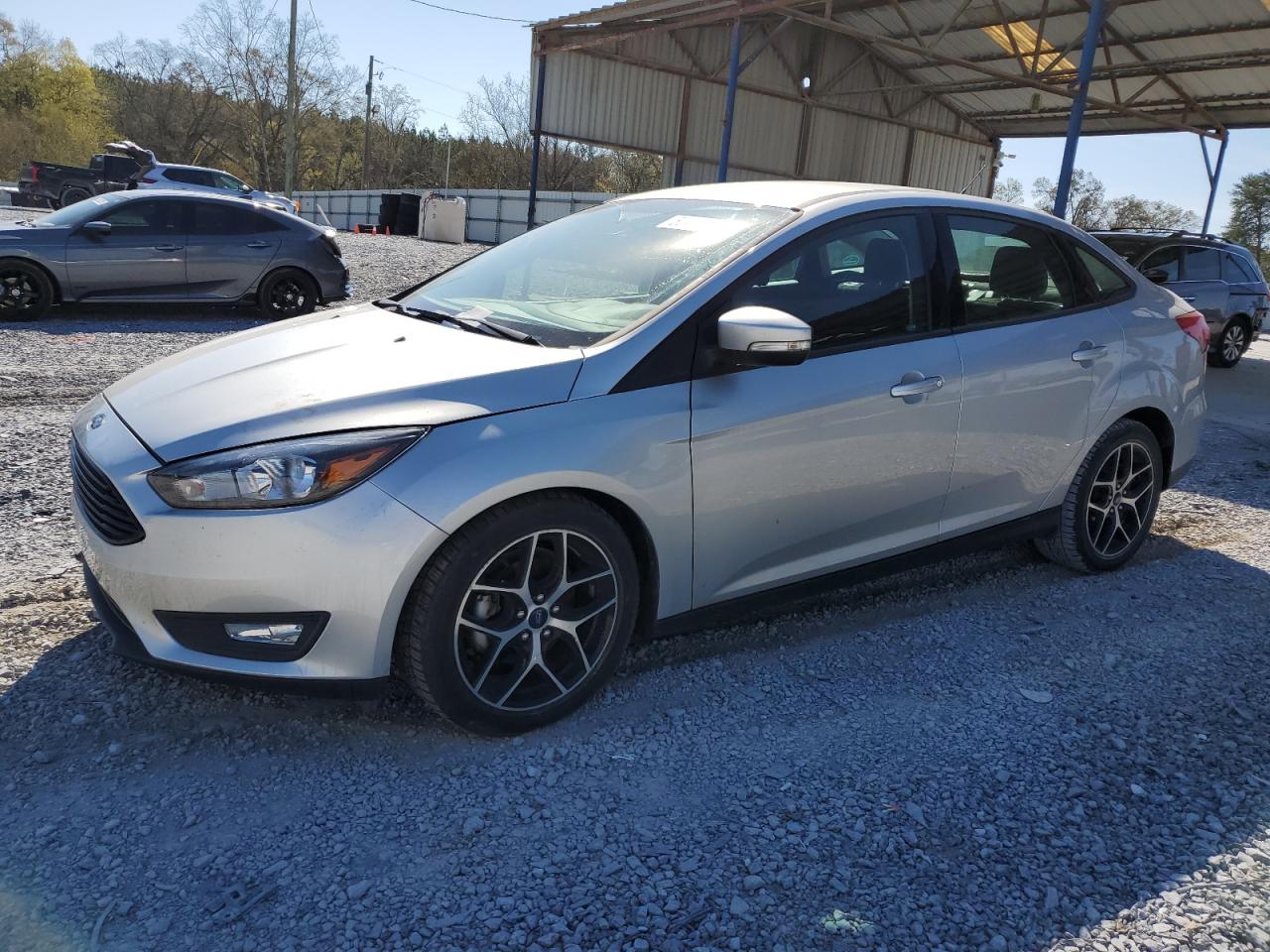 FORD FOCUS SE 2017