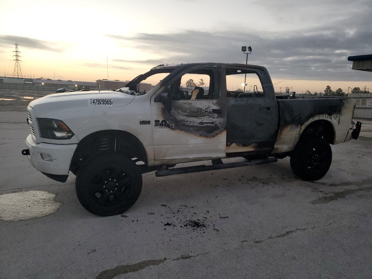 RAM 2500 SLT 2017