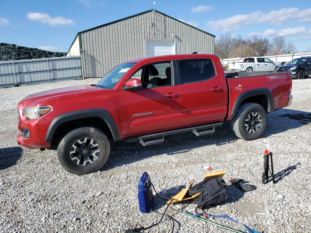 TOYOTA TACOMA DOU 2017