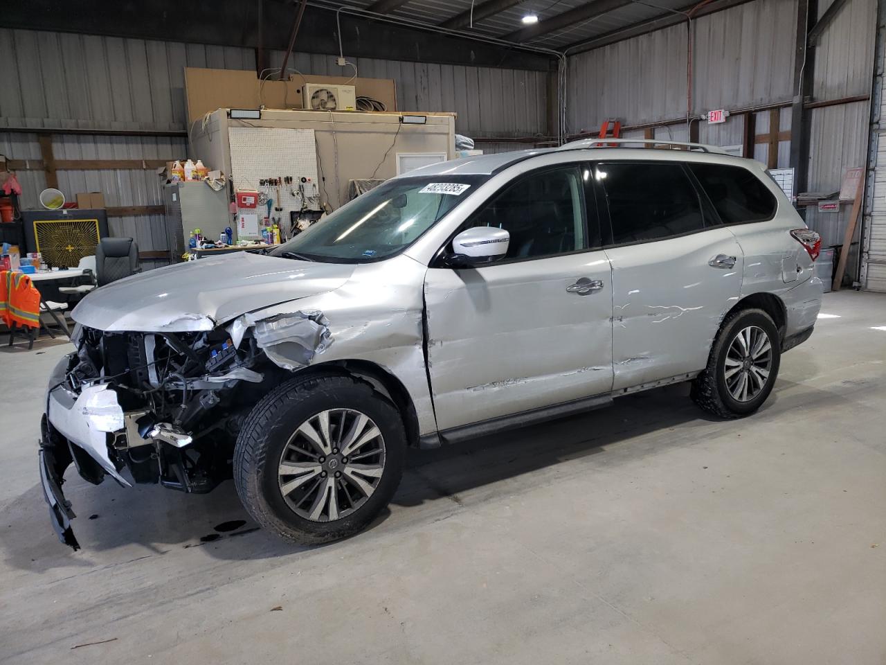 NISSAN PATHFINDER 2019