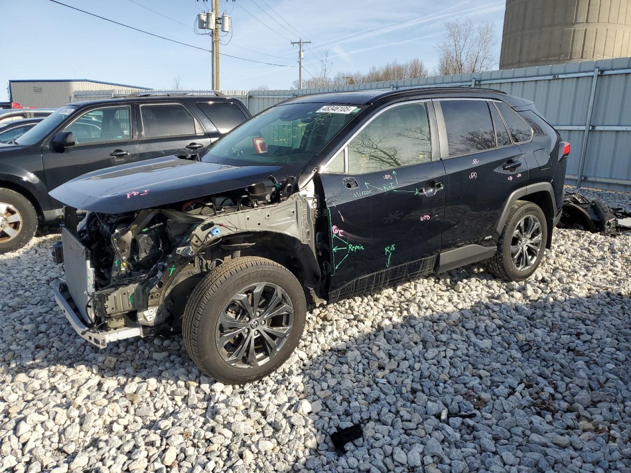 TOYOTA RAV4 XLE P 2023