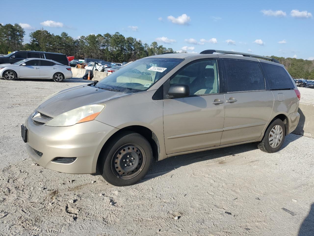TOYOTA SIENNA CE 2006