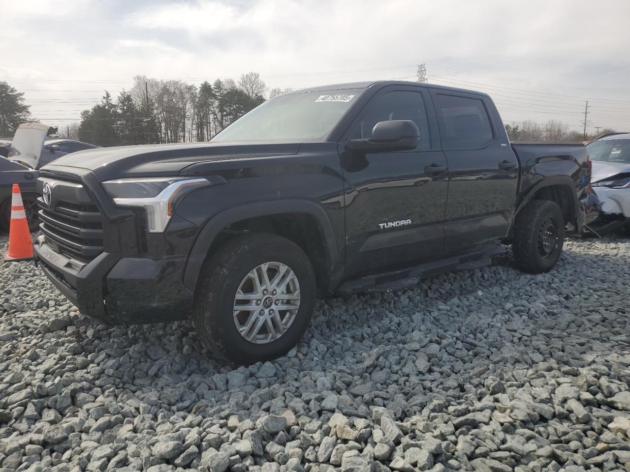 TOYOTA TUNDRA CRE 2024