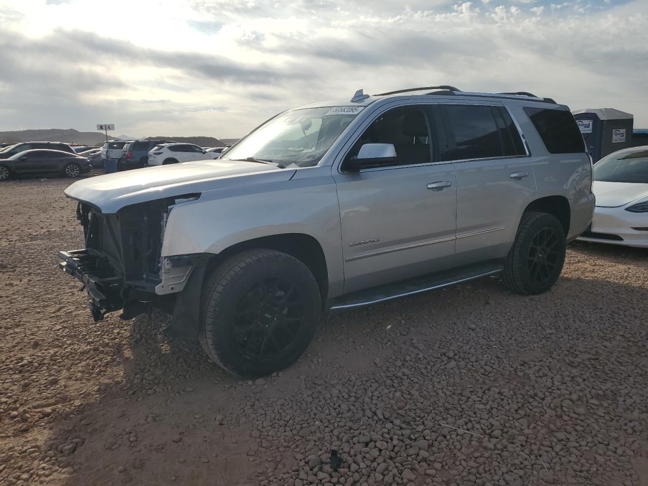 GMC YUKON DENA 2017