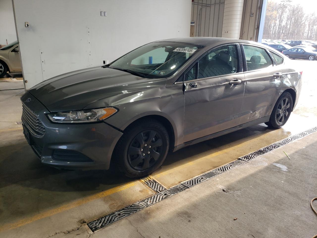 FORD FUSION S 2013