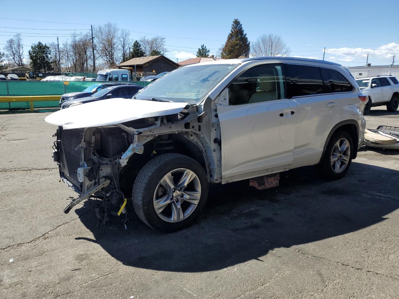 TOYOTA HIGHLANDER 2015
