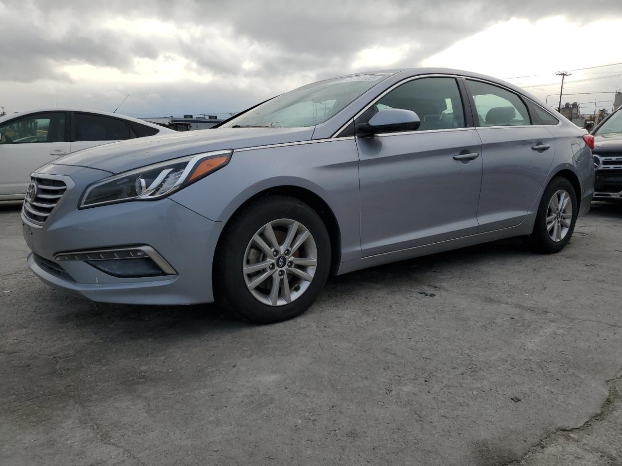 HYUNDAI SONATA SE 2015
