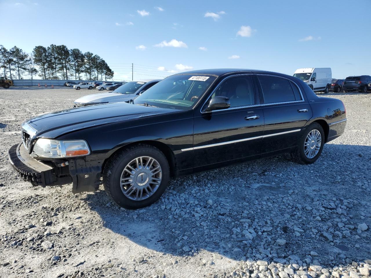 LINCOLN TOWN CAR S 2010