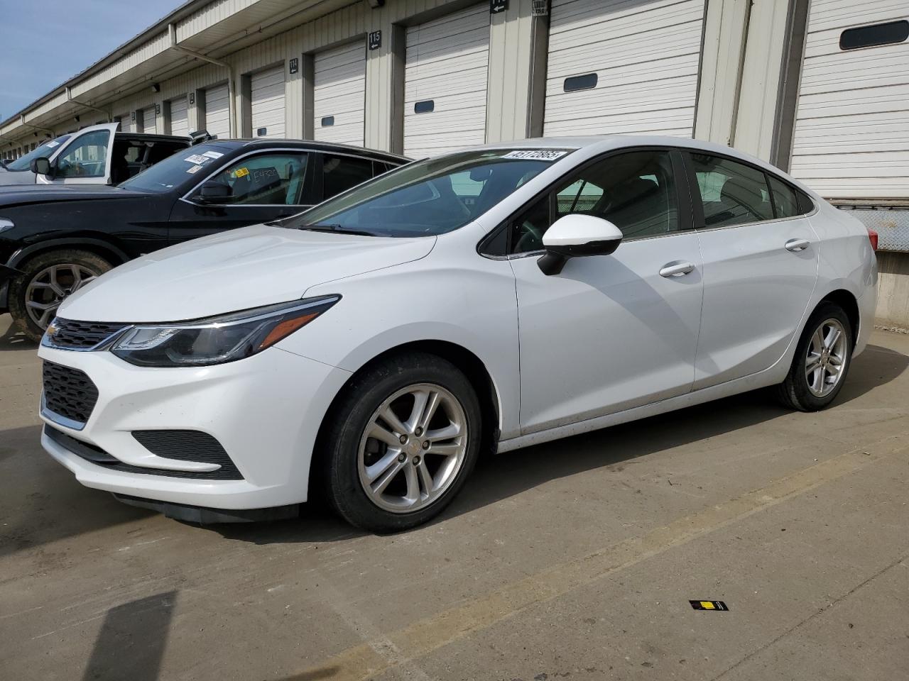 CHEVROLET CRUZE LT 2017