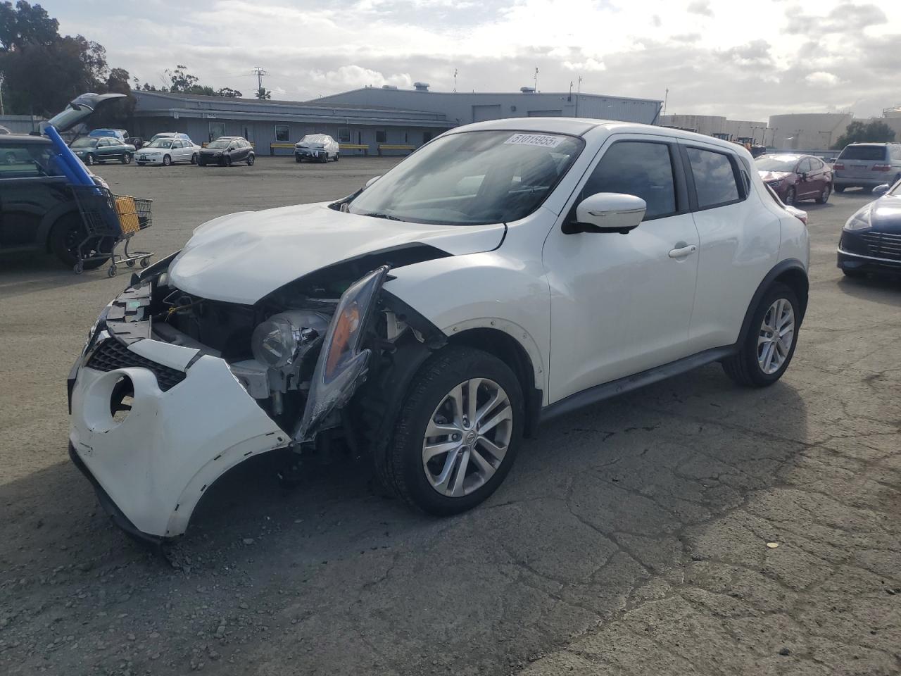 NISSAN JUKE S 2015