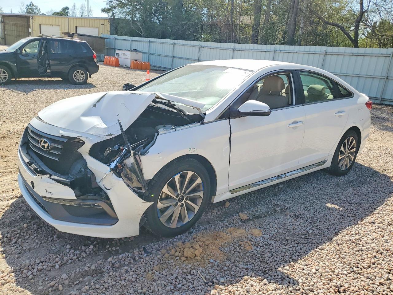 HYUNDAI SONATA 2015