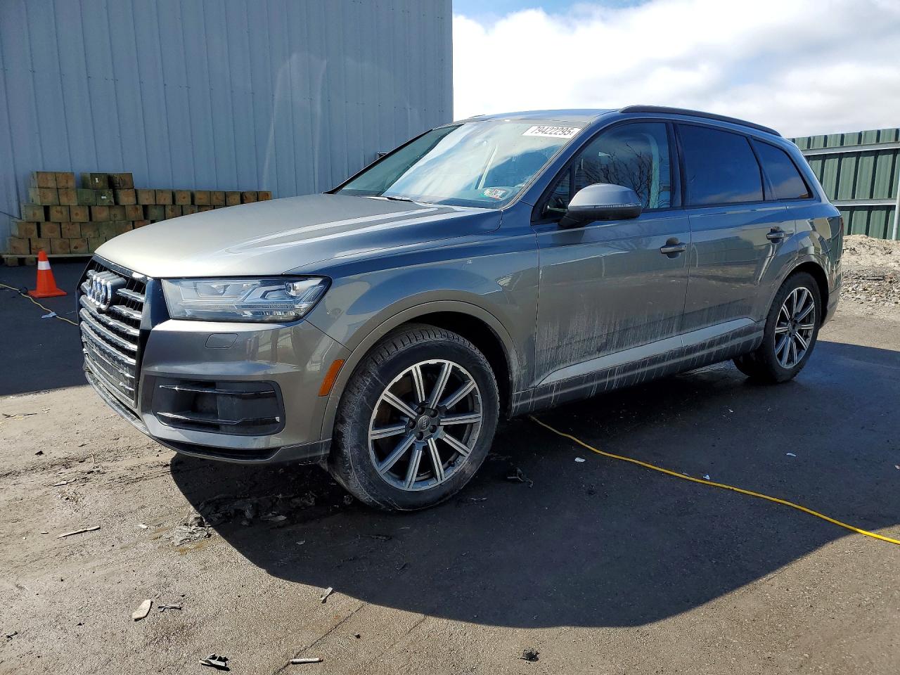 AUDI Q7 2017