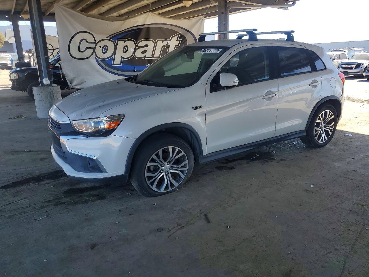 MITSUBISHI OUTLANDER SPORT 2017