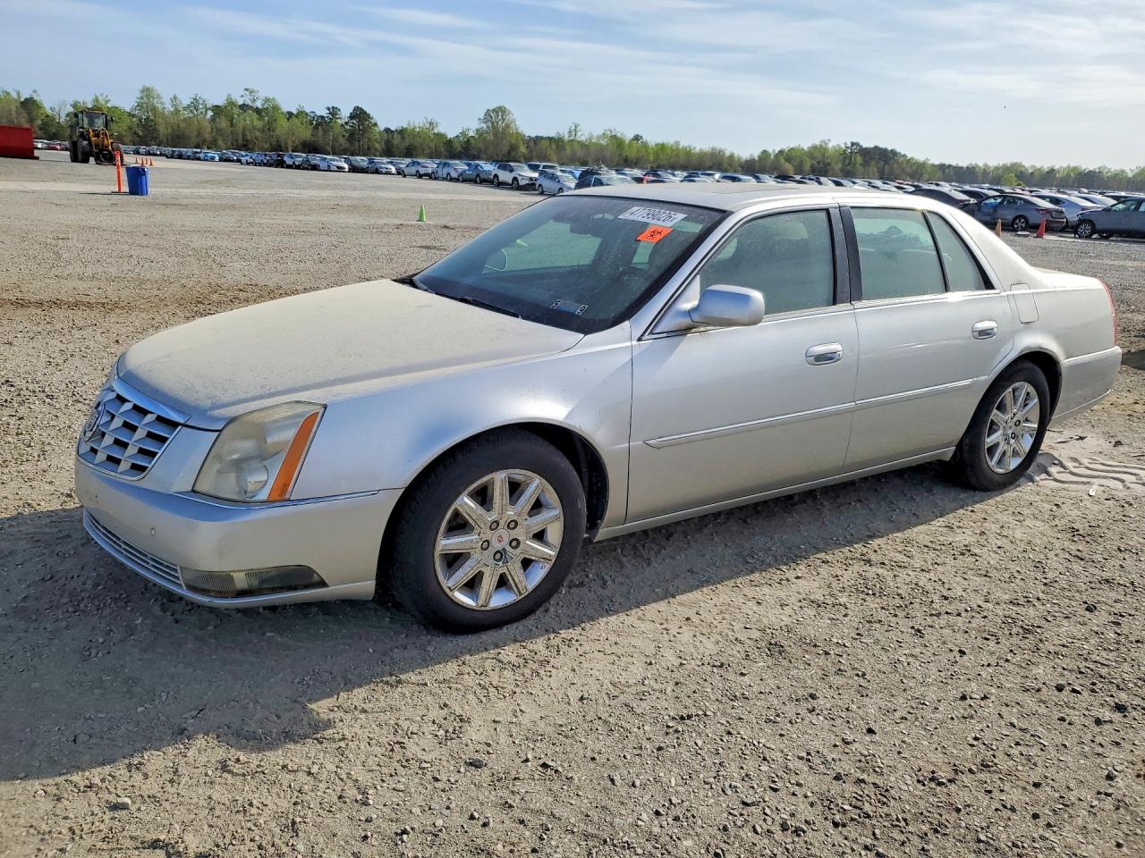 CADILLAC DTS 2010