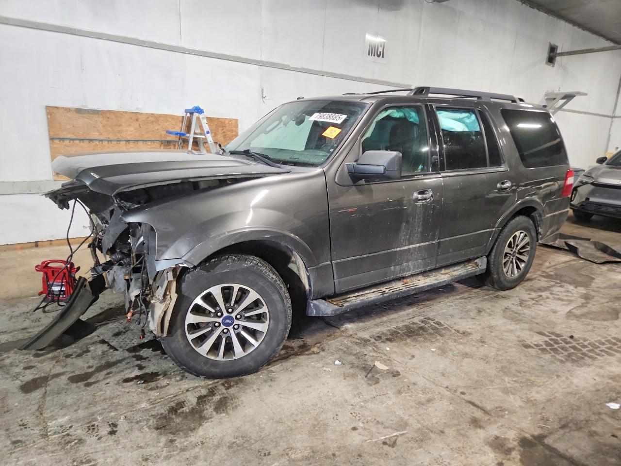 FORD EXPEDITION 2016