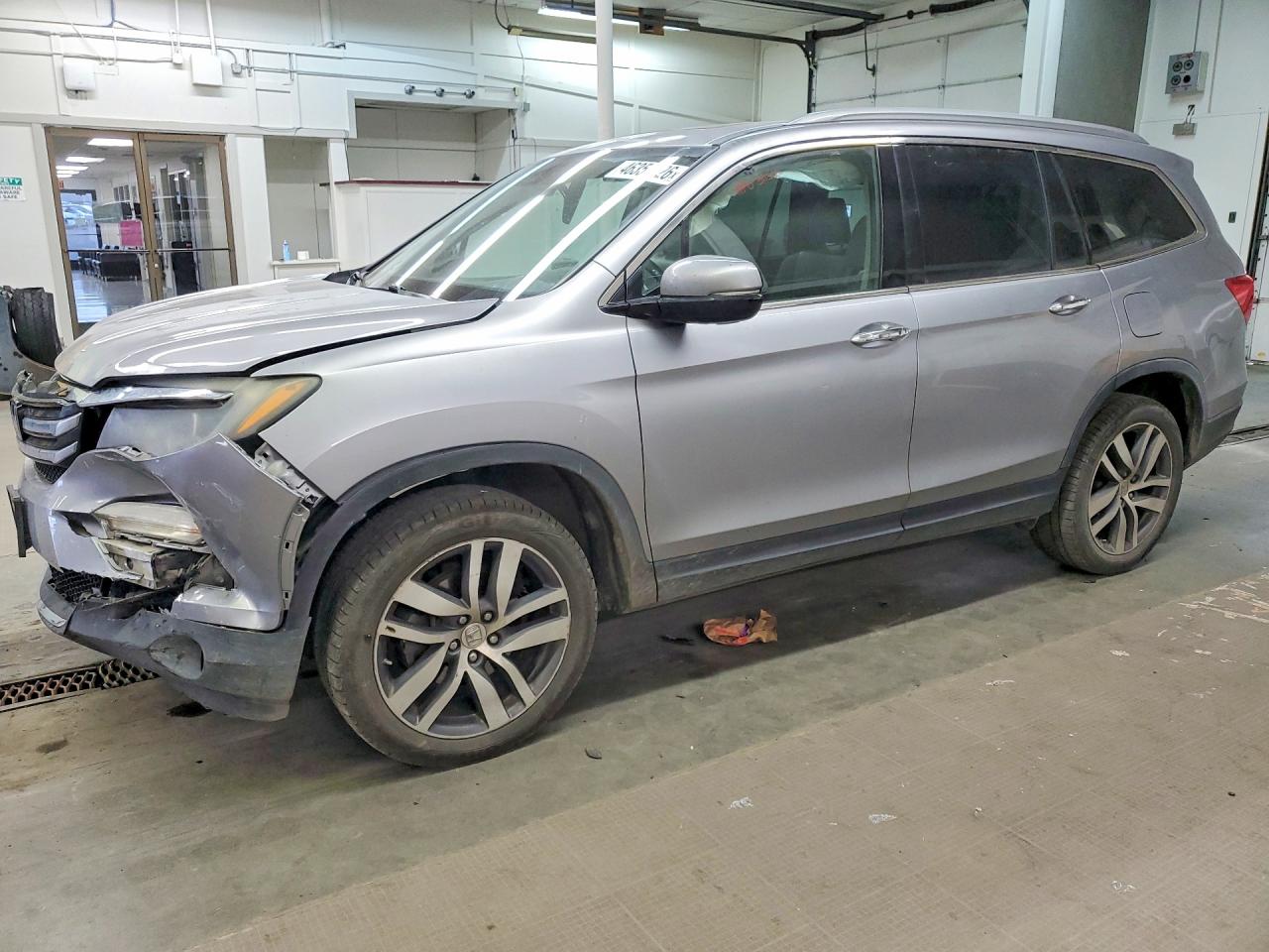 HONDA PILOT 2016