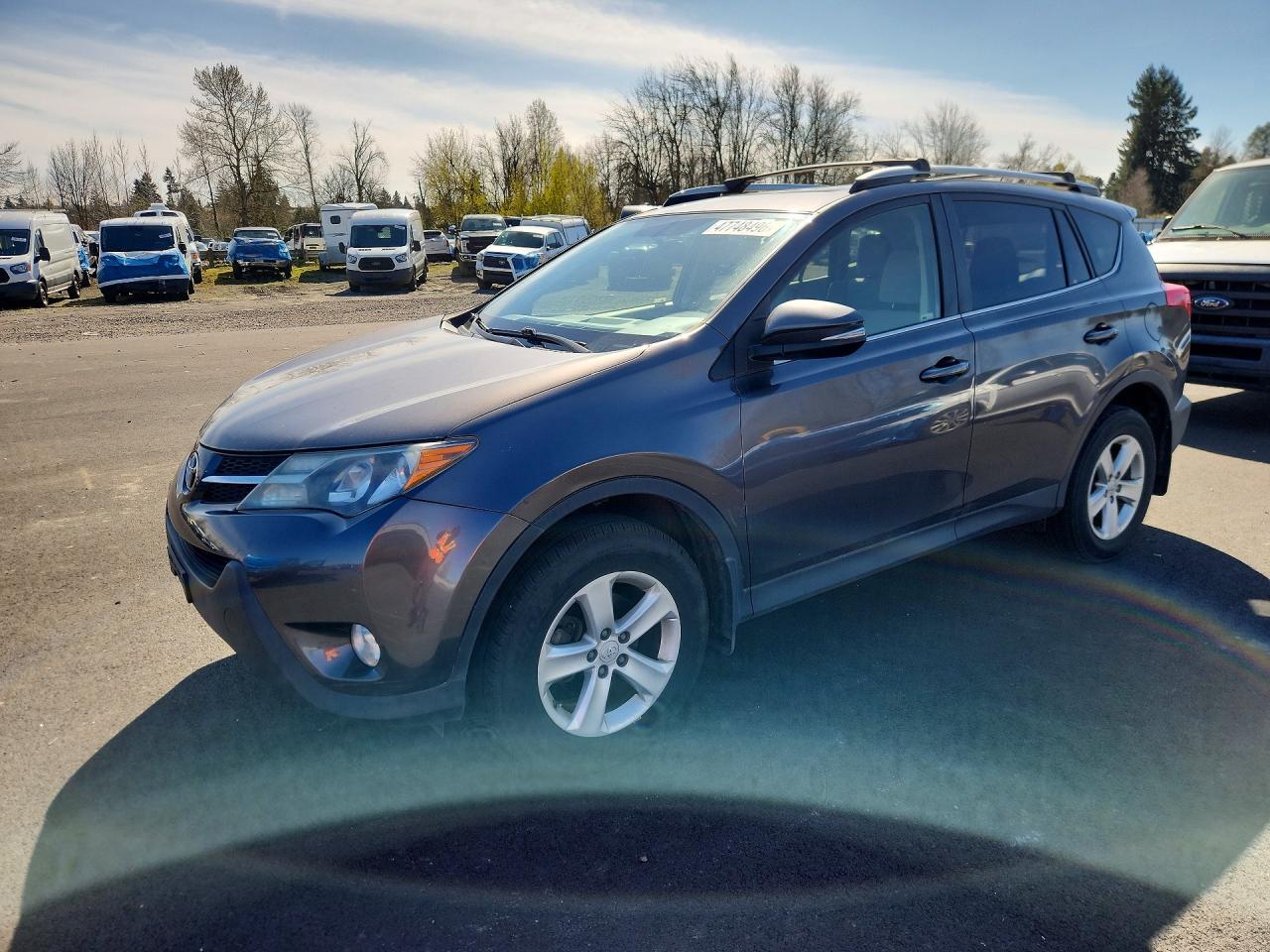 TOYOTA RAV4 2013