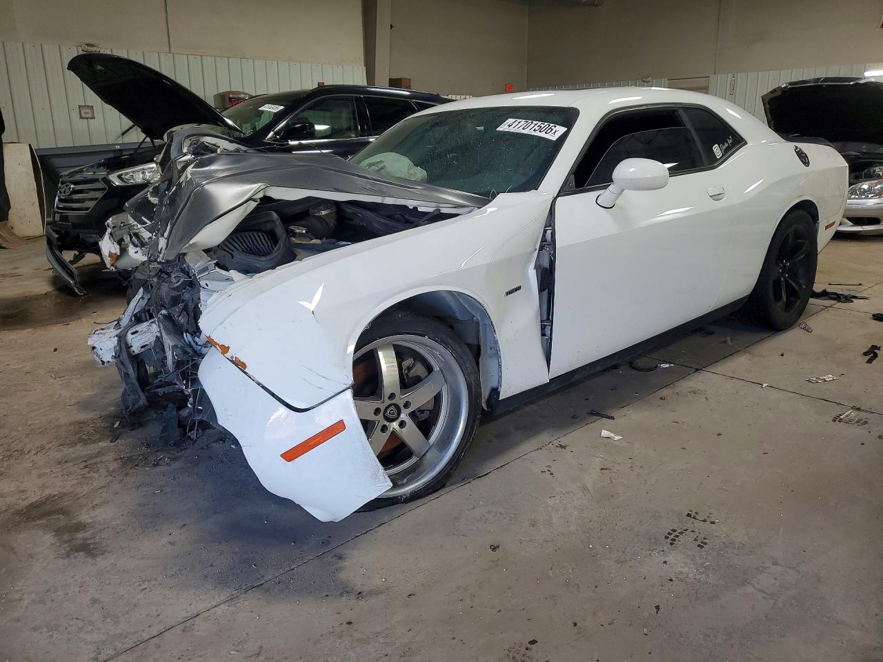 DODGE CHALLENGER 2016