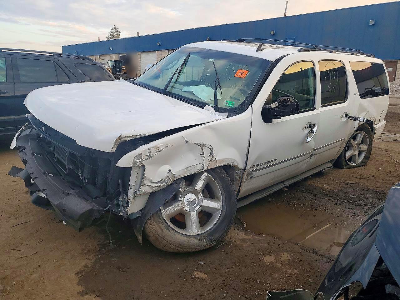 CHEVROLET SUBURBAN 2012