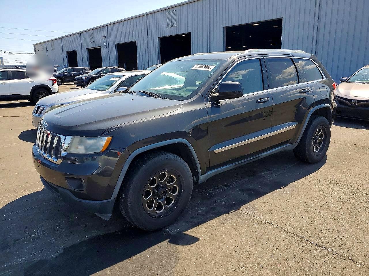 JEEP GRAND CHEROKEE 2011