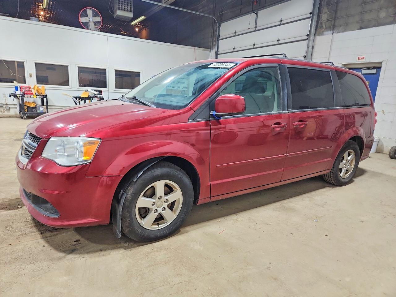 DODGE GRAND CARAVAN SE 2011