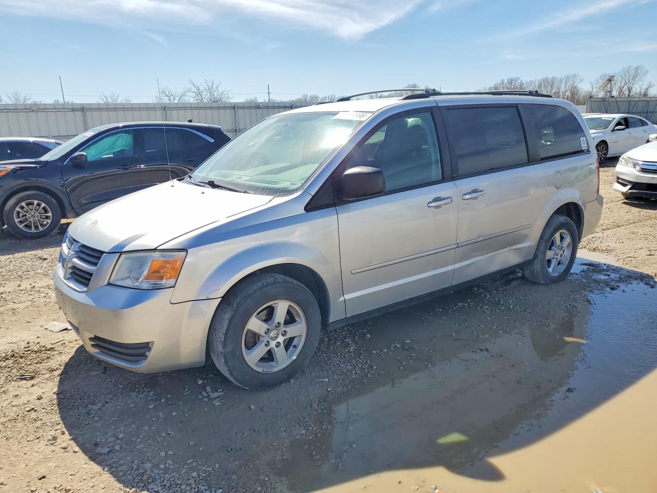 DODGE GRAND CARAVAN 2010