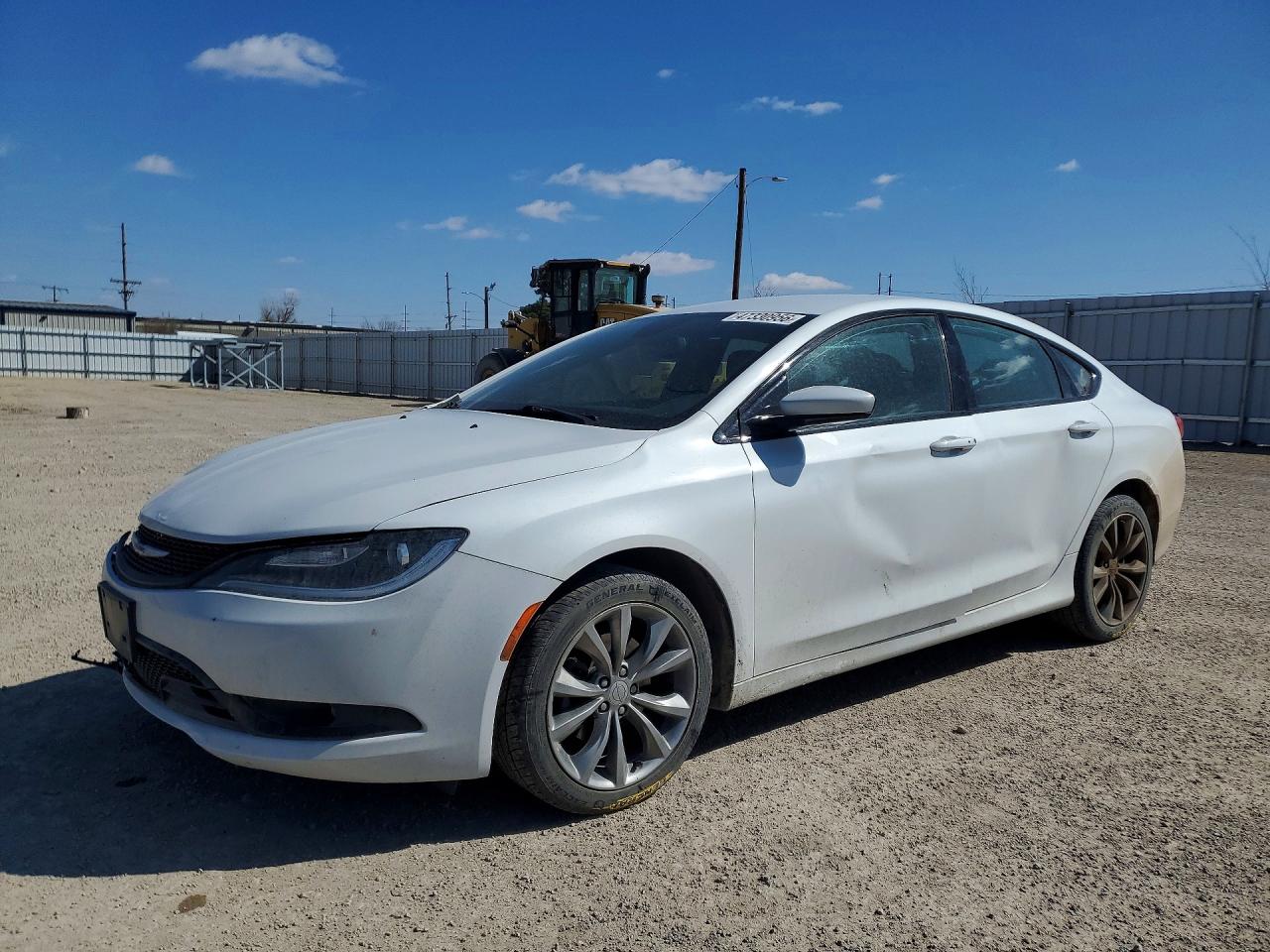 CHRYSLER 200 2015