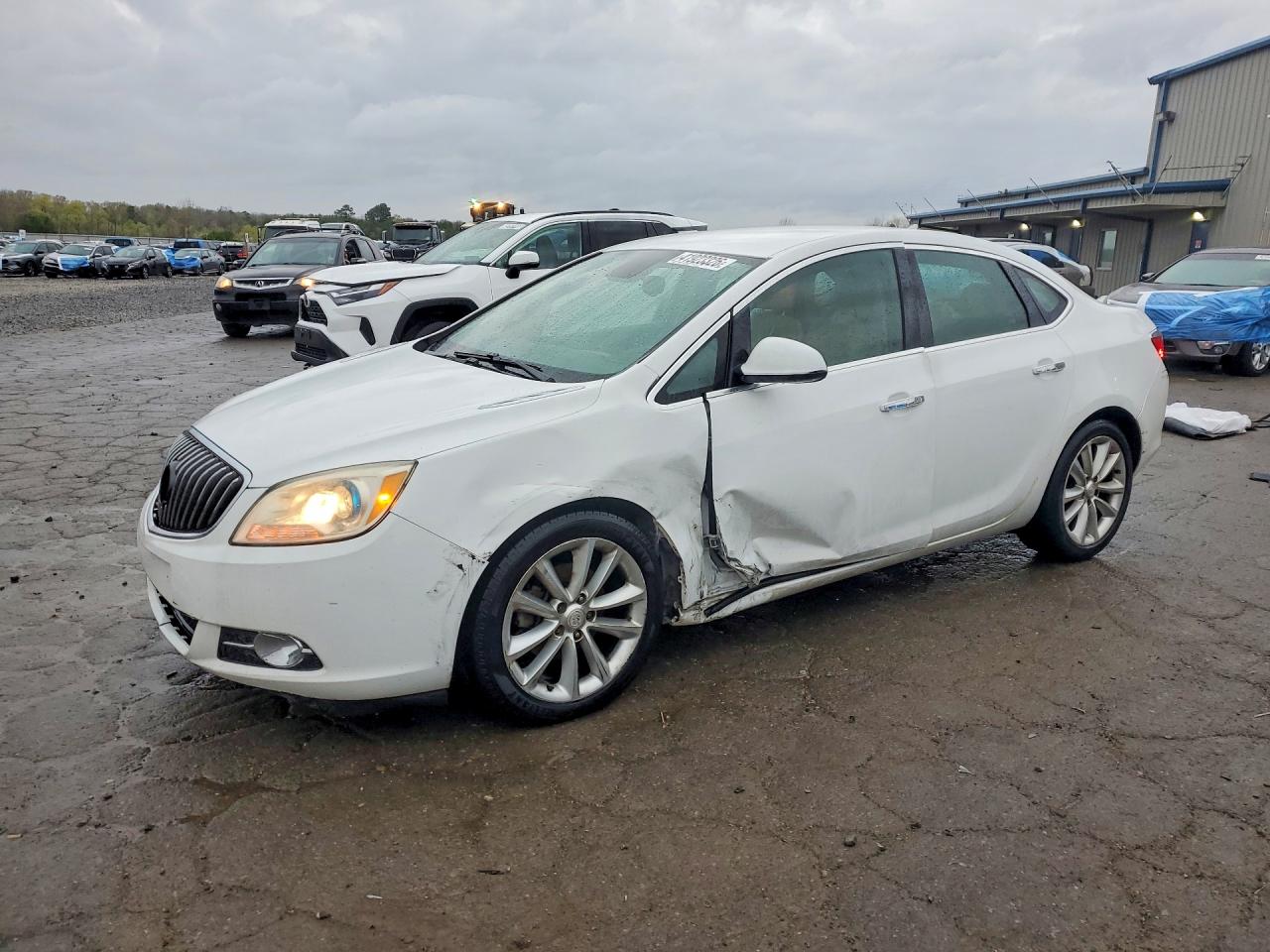 BUICK VERANO 2014