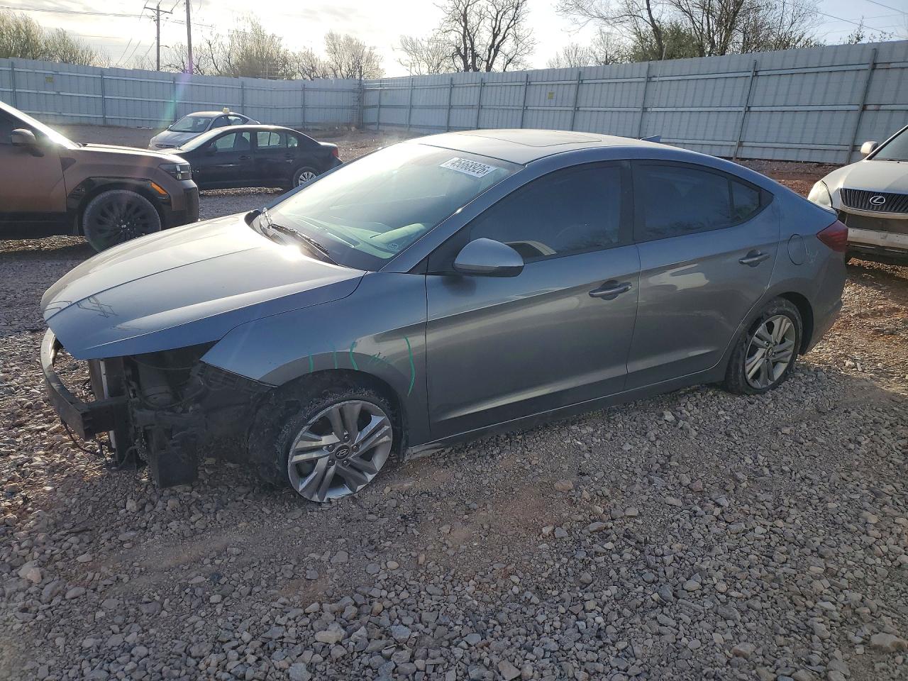 HYUNDAI ELANTRA 2019