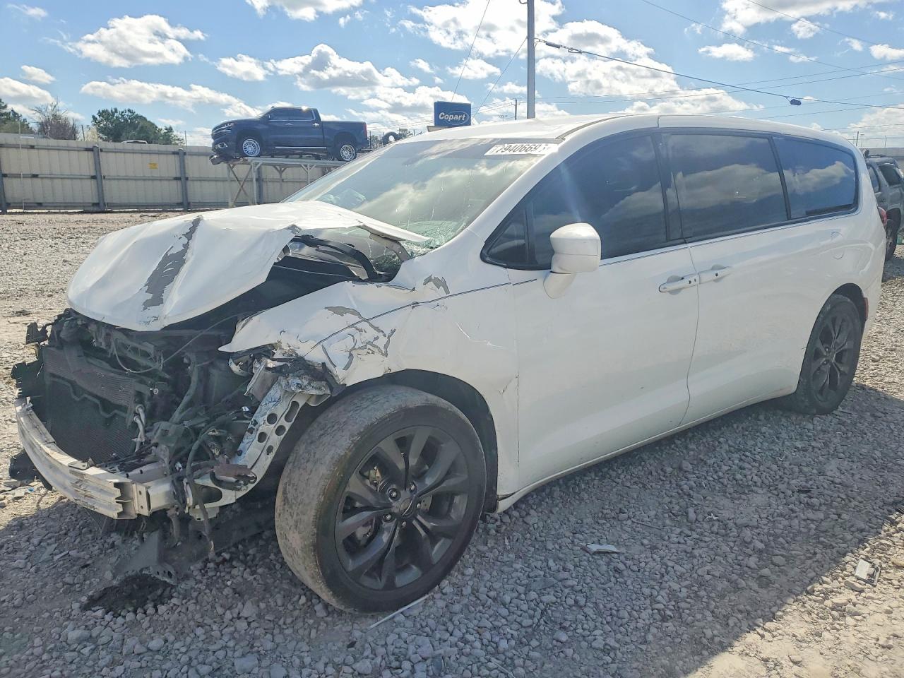 CHRYSLER PACIFICA 2018