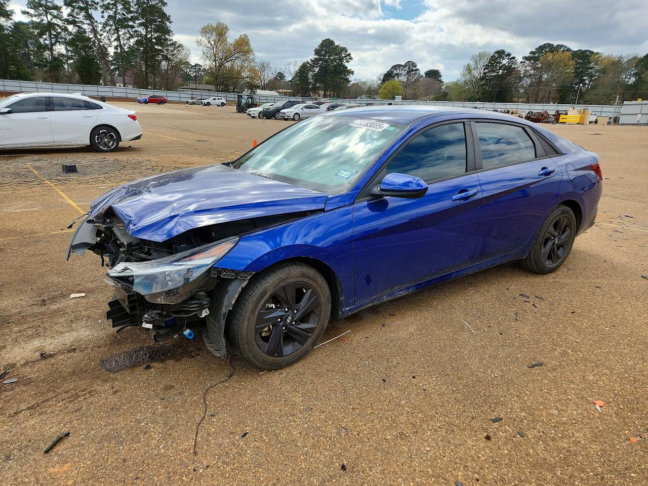 HYUNDAI ELANTRA 2023